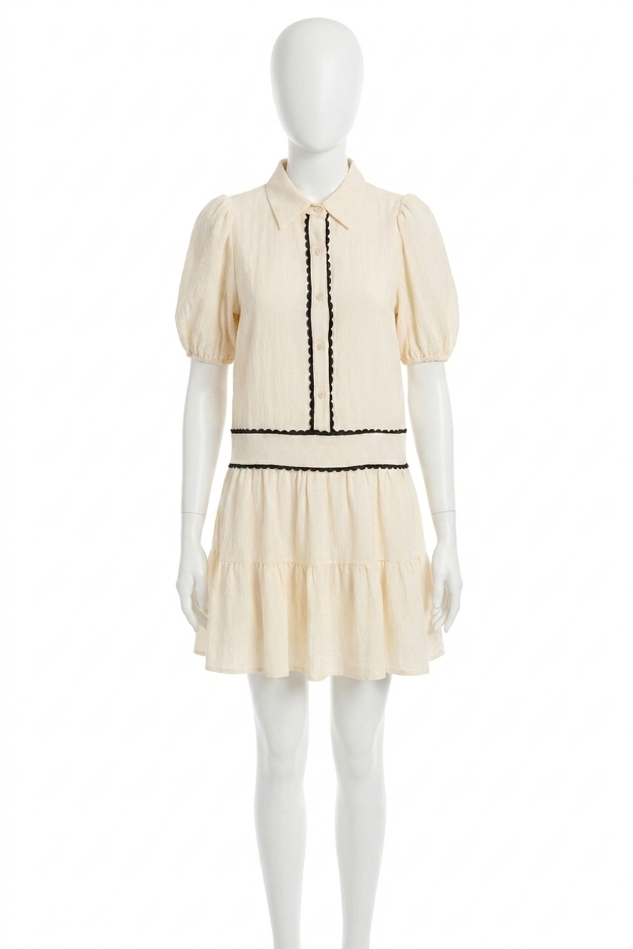 NEW TCEC scalloped trimmed button placket baby doll dress in natural